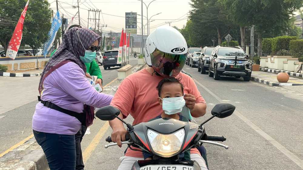 Udara Berau Masuk Status Tidak Sehat, Dinkes Bagikan 4.000 Masker 