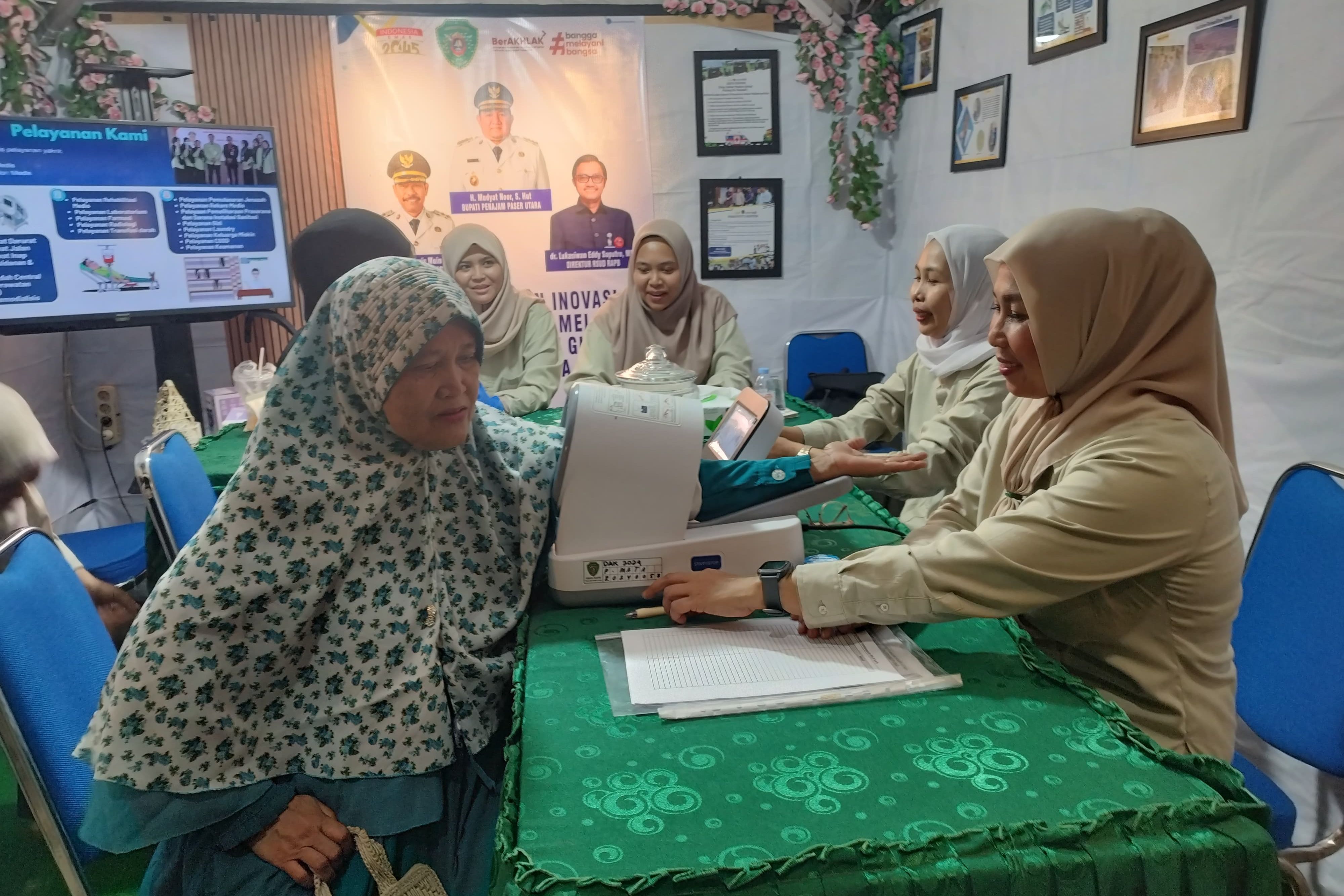 RSUD RAPB PPU Pamerkan Alat Tensi Robotik