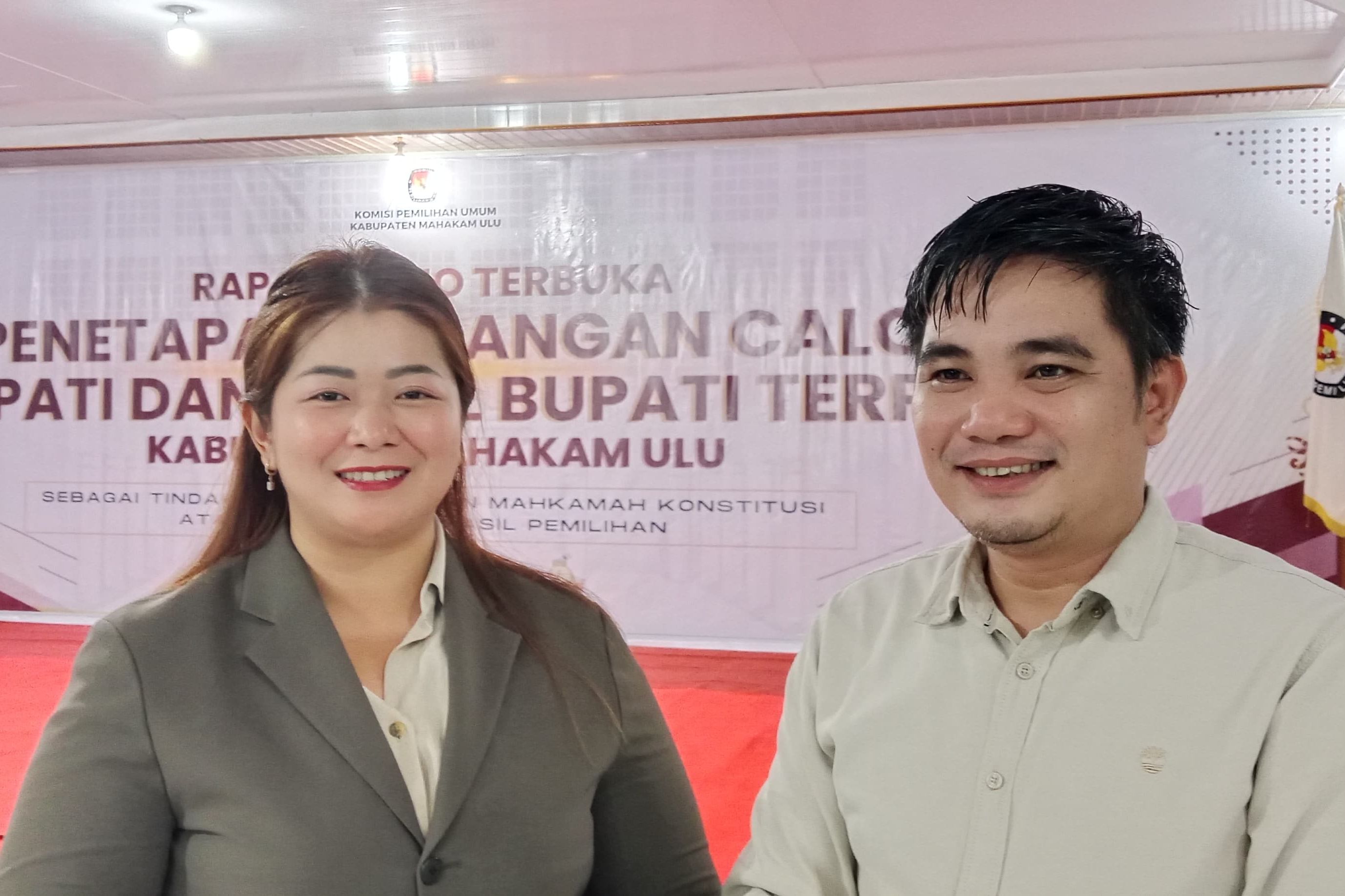 Ditetapkan sebagai Bupati dan Wakil Bupati Mahulu Terpilih, Angela-Suhuk Komitmen Realisasikan Janji Kampanye