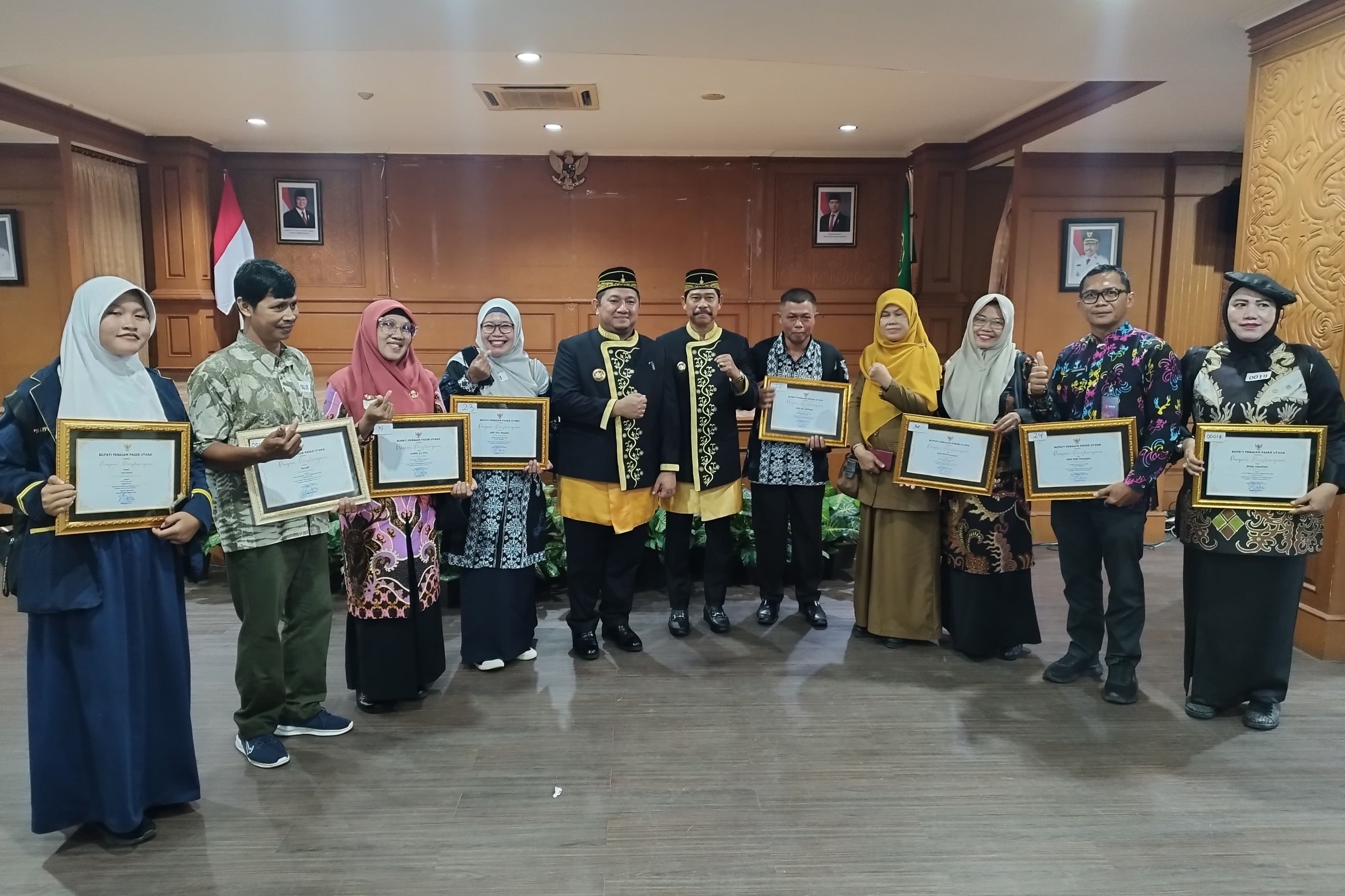 HUT ke-23 Penajam Paser Utara, Mudyat Beri Ratusan Penghargaan