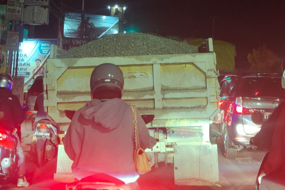 Dishub Samarinda Siapkan Revisi Perwali untuk Atur Ulang Lintas Truk Bermuatan Material