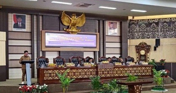 Fraksi Golkar Kukar Sampaikan 4 Poin terhadap RAPBD Kukar 2024, Apa Saja Itu…