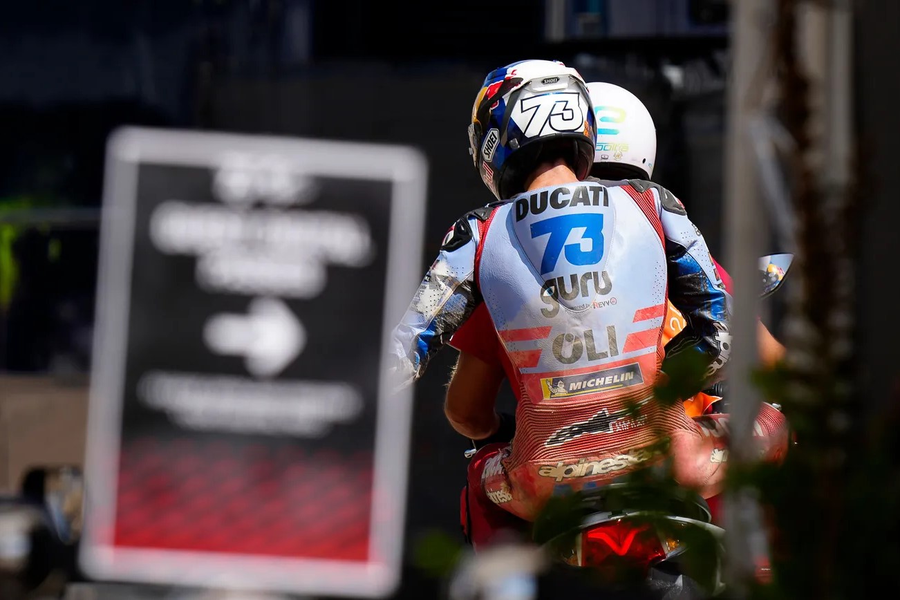 Francesco Bagnaia dan Alex Marquez Tidak Saling Bicara usai Benturan di MotoGP Aragon