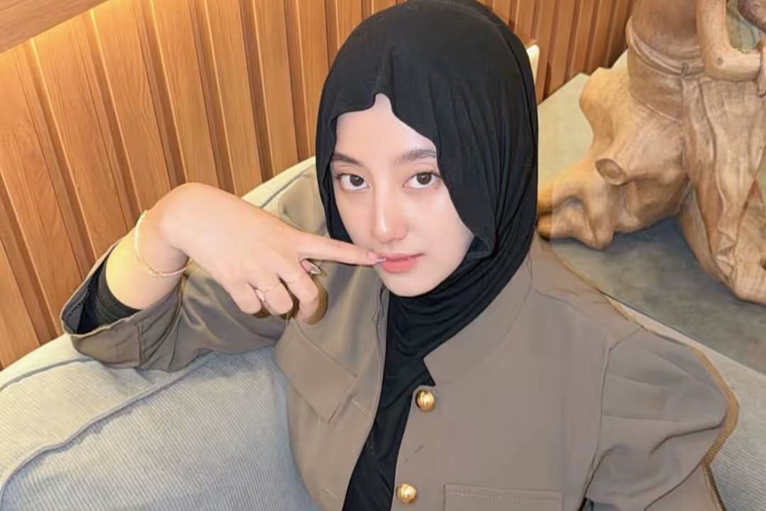 Dapat DM Mesum dari Dokter Obgyn, Selebgram Leonakanza Minta Maaf Bikin Gaduh