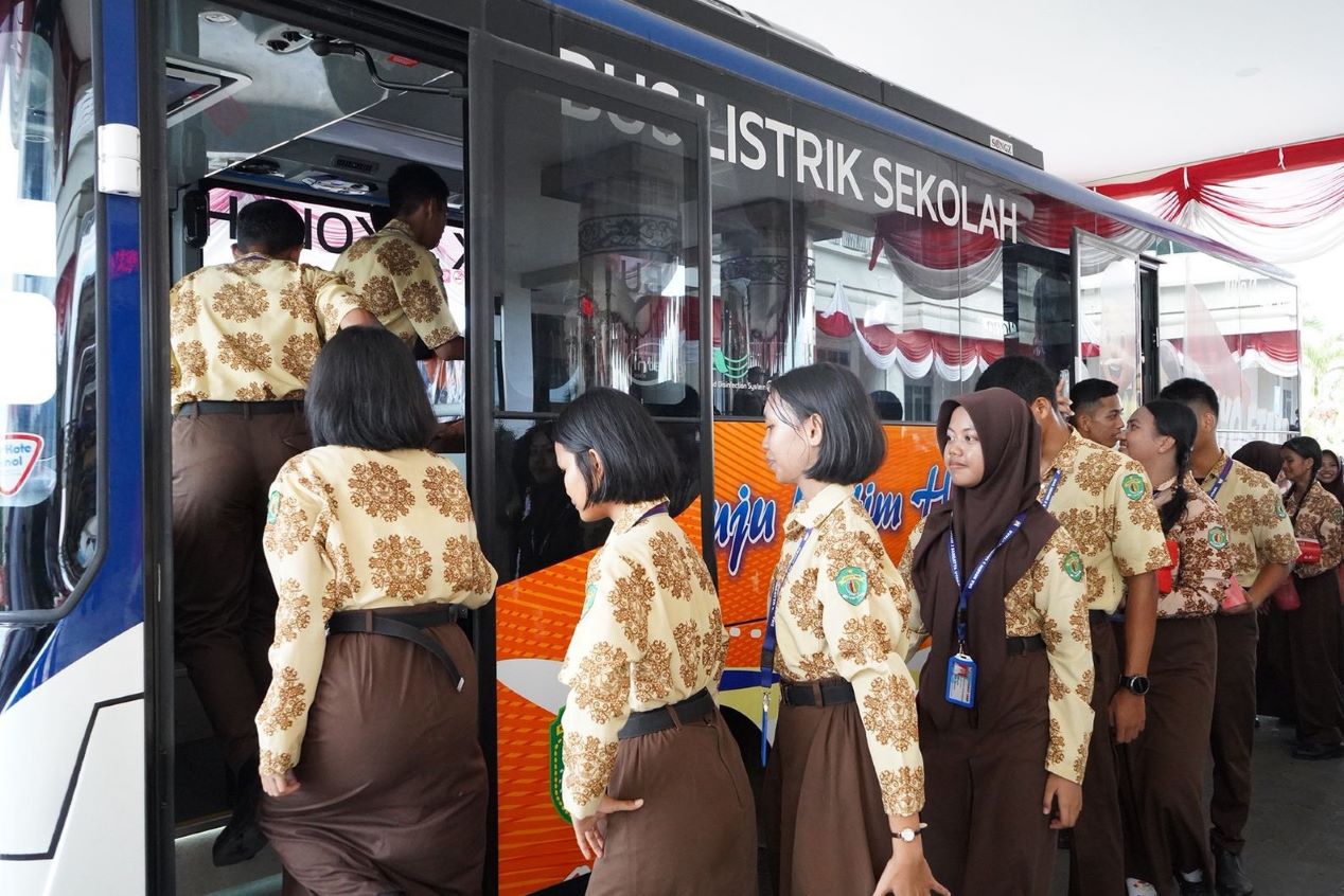 Kutim Luncurkan Bus Sekolah Listrik Gratis, Simak Rutenya Berikut Ini!