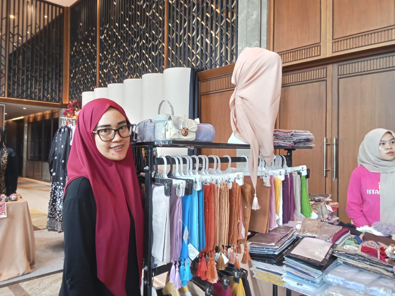 Pemilik Istana Hijab Akui QRIS BRI Permudah Transaksi