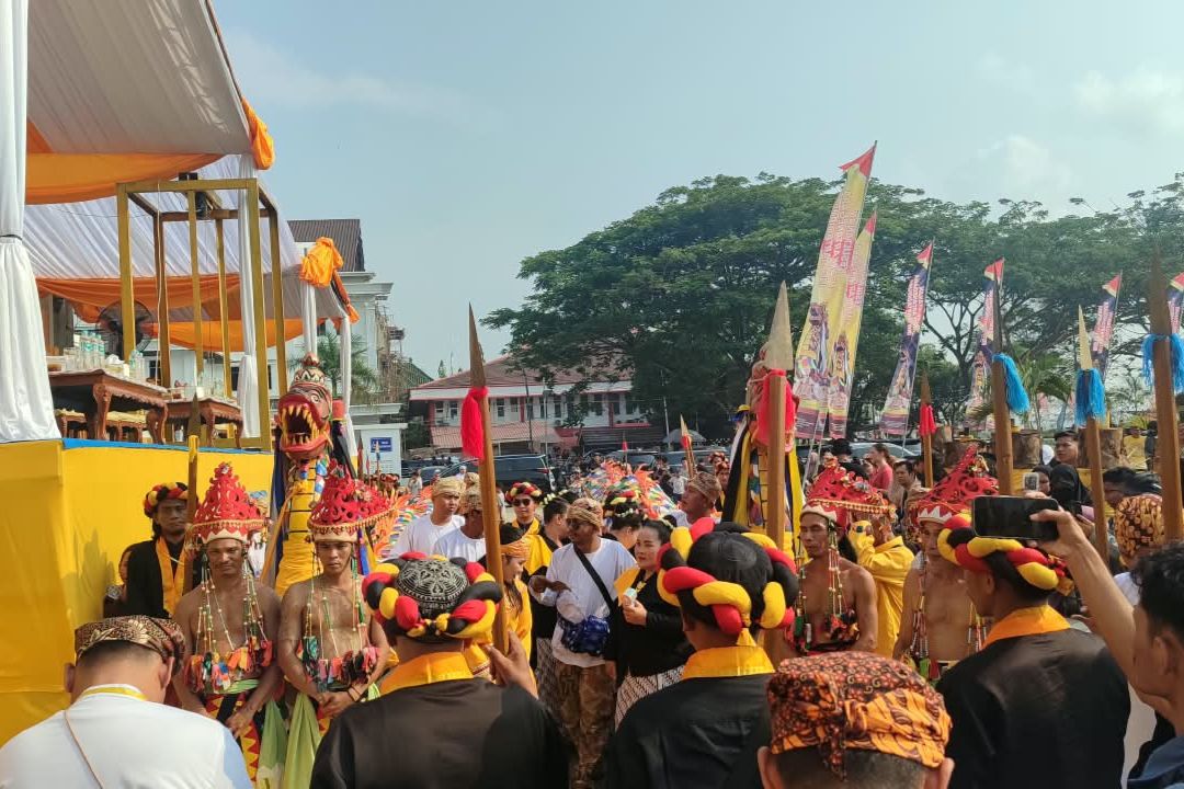 Rangkaian Erau Adat Kutai Kartanegara 2026 Berakhir, Bupati Kukar Sebut Belimbur sebagai Penyucian Diri