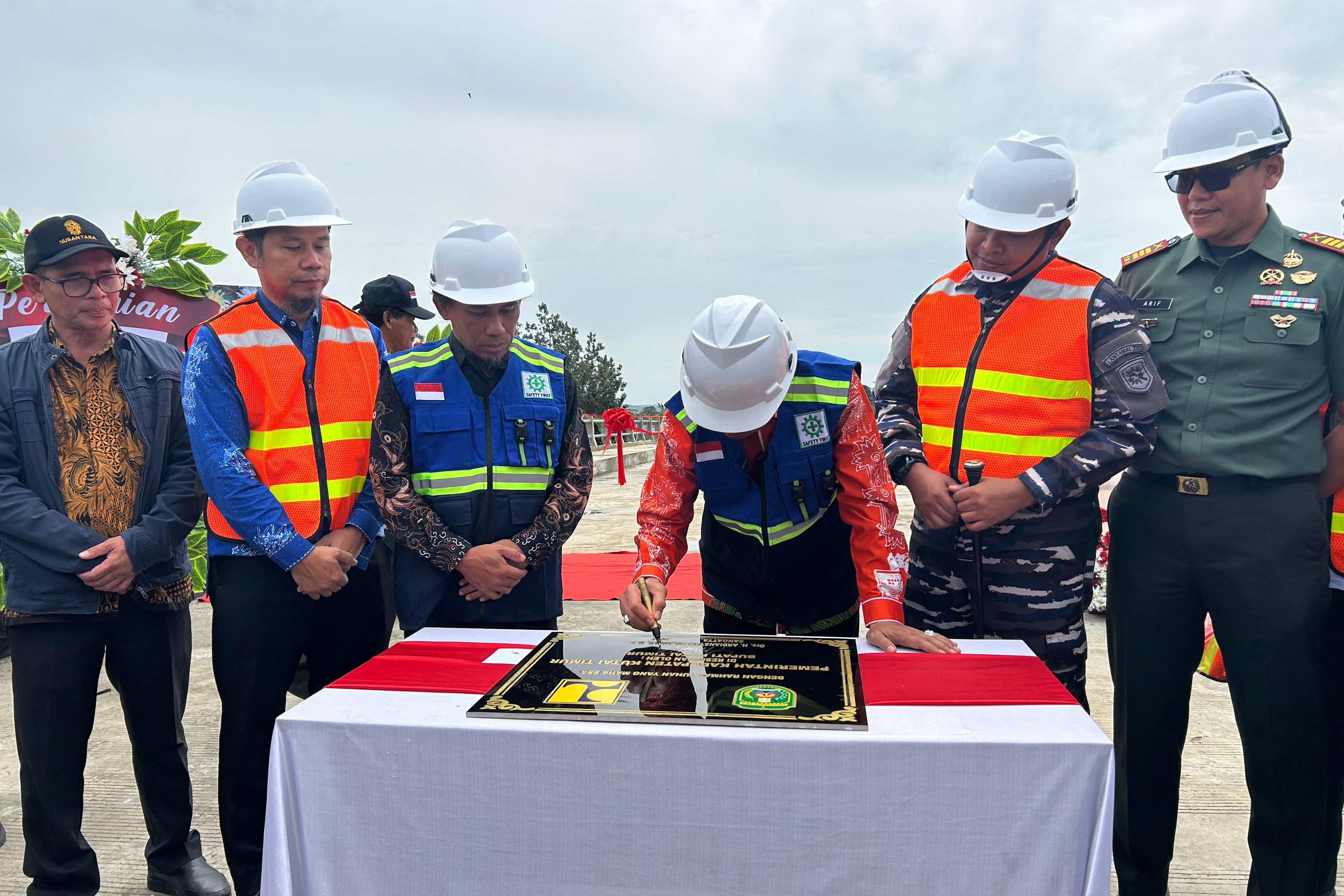 Resmikan Jembatan Ring Road II, Bupati Kutim: Insfrastruktur sebagai Fondasi Kemakmuran