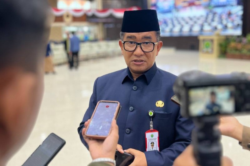 Antrean BBM Merata di Kaltim, Akmal Malik Kritik Kebijakan 'One Fix Policy' Pertamina 