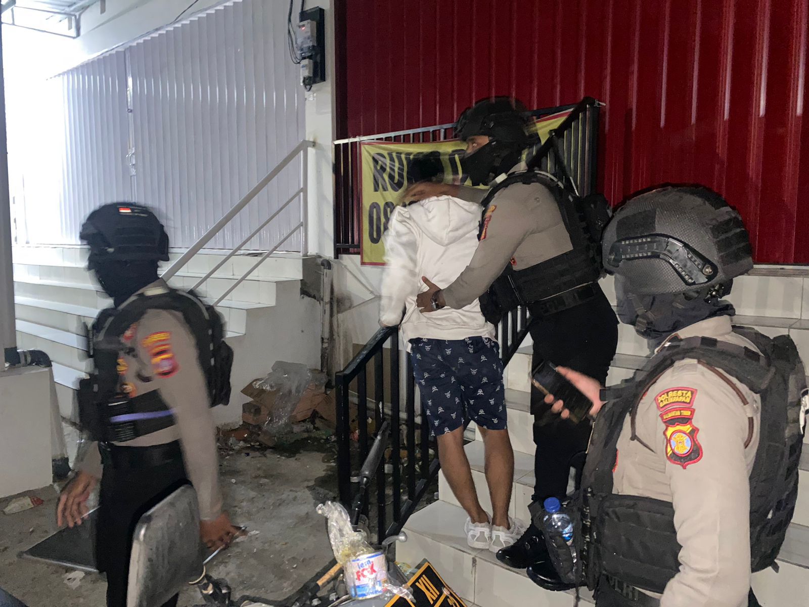 Polisi Gagalkan Aksi Remaja Hirup Lem di Balikpapan, Dua Kaleng Disita