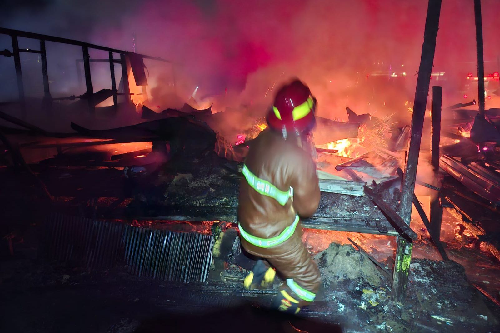 3 Rumah di Samboja Kukar Ludes Terbakar, Diduga Akibat Korsleting Listrik