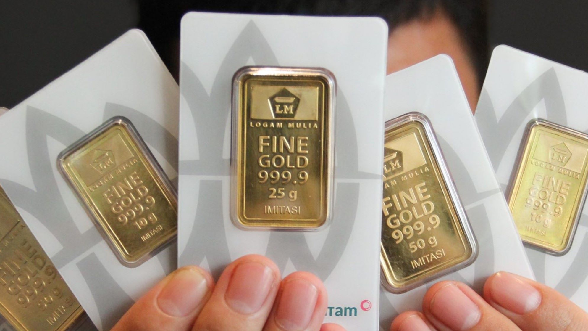 Update Harga Emas Antam Hari Ini: Naik Rp18.000 per Gram, Buy Back Melonjak