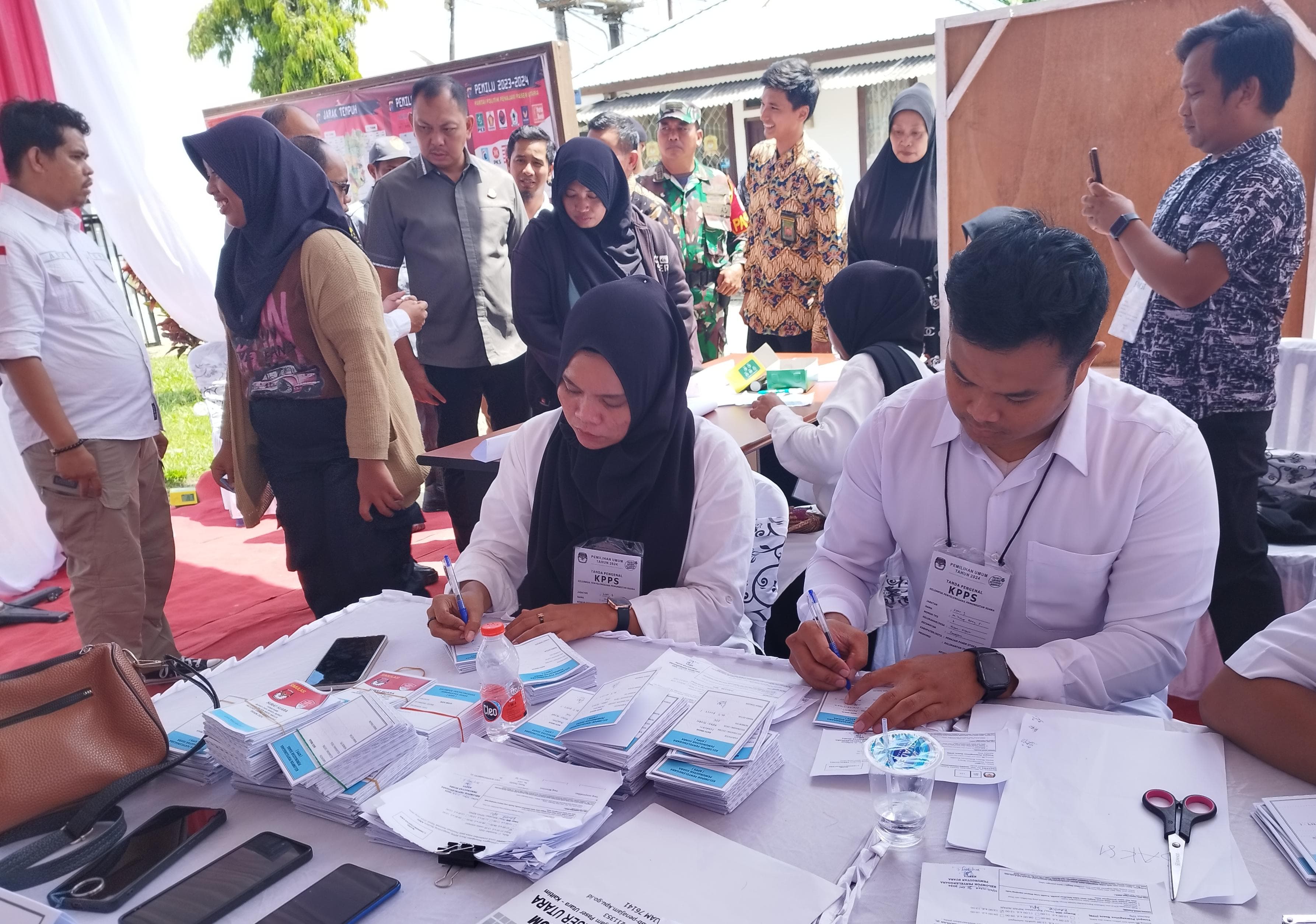 Pilkada 2024, KPU PPU Kelebihan Surat Suara hingga 400 Lembar