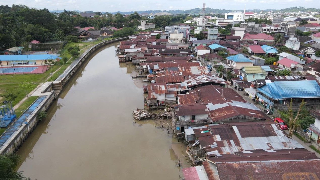 Kota Samarinda Catat Tren Positif di 2024: Kemiskinan Turun, IPM Naik