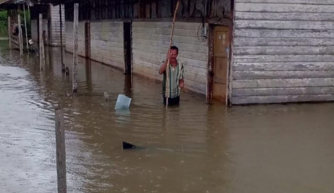 Curah Hujan Tinggi Sebabkan Sejumlah Wilayah di Kukar Terendam Banjir