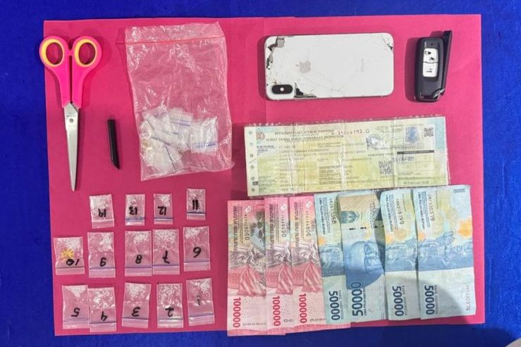 Bandar di Sanga Sanga Sembunyikan Sabu di Bantal Sofa, Narkoba Dibeli dari Samarinda