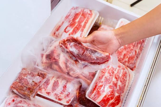 Berikut Ini Tips untuk Menyimpan Daging Kurban di Kulkas Agar Tetap Segar dan Tahan Lama