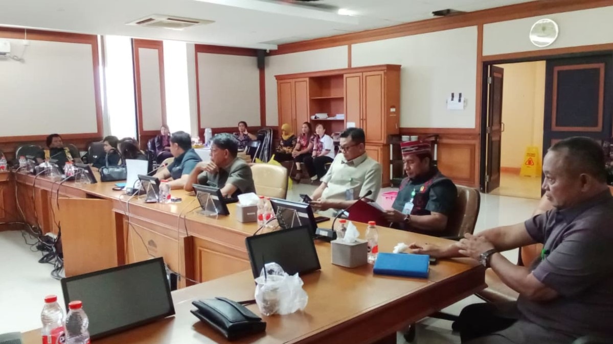 Proyek Jalan Bung Karno dan Pelabuhan Royoq Dinilai Mubazir, DPRD Kubar Menolak