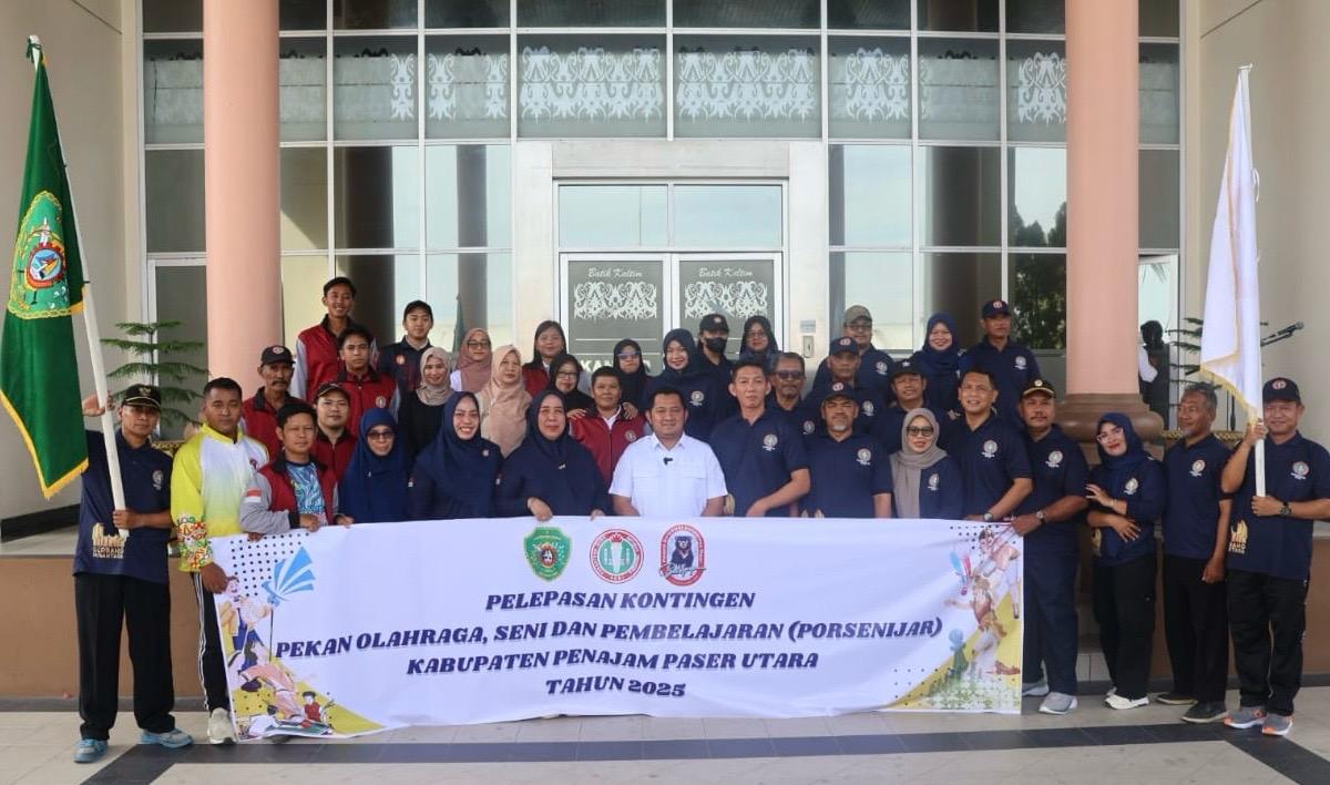 Bupati Mudyat Lepas Kontingen Porsenijar PPU untuk Berlaga di Balikpapan