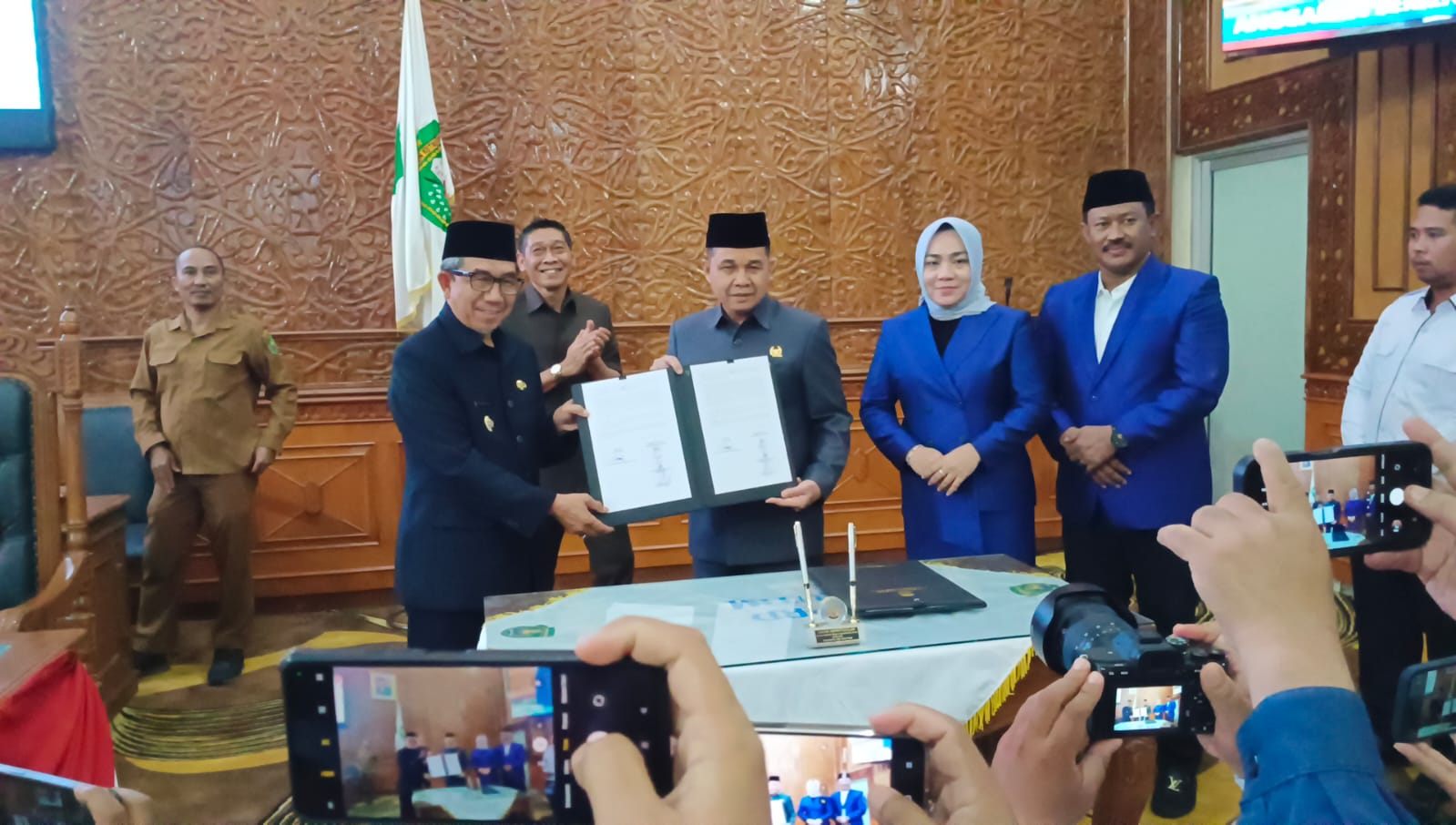 Pemkab-DPRD Kutim Tandatangani Nota Kesepakatan Perubahan KUA dan PPAS TA 2024