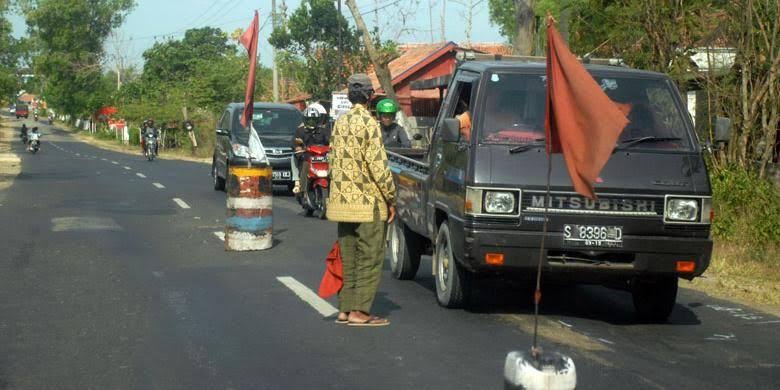  Bagaimana Hukum Meminta Sumbangan di Jalan dalam Islam?