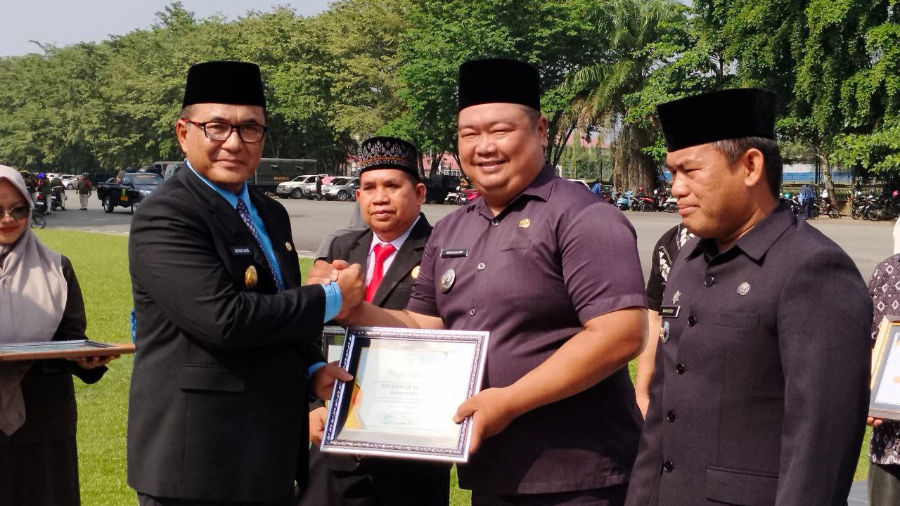 Inovasinya Memudahkan Masyarakat, Arianto Raih Penghargaan Camat Terbaik Se-Berau