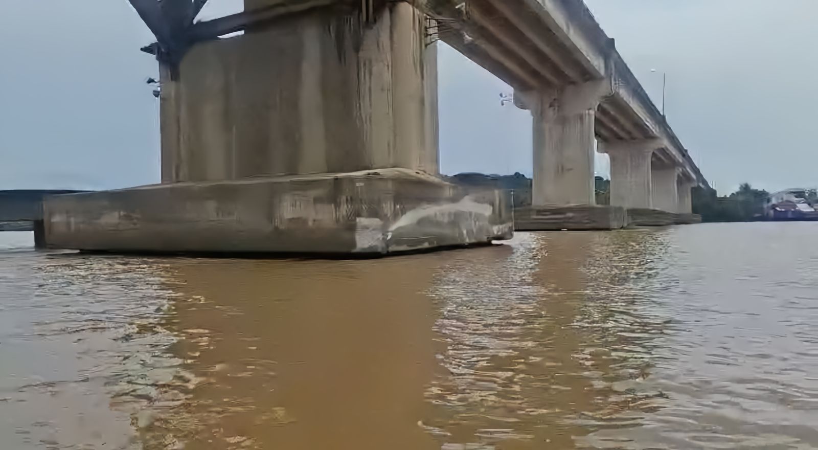 Didesak DPRD Kaltim Hingga 7 Januari, PT DLS Siap Ganti Rugi Kerusakan Jembatan Mahulu