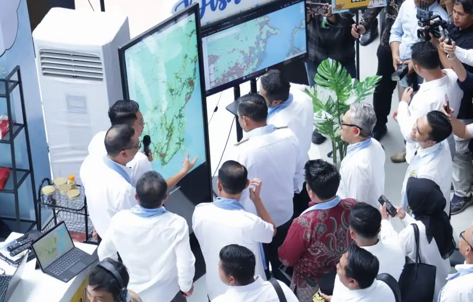 Gubernur Harum Harap 841 Desa di Kaltim dapat Terhubung dengan Dunia Luar