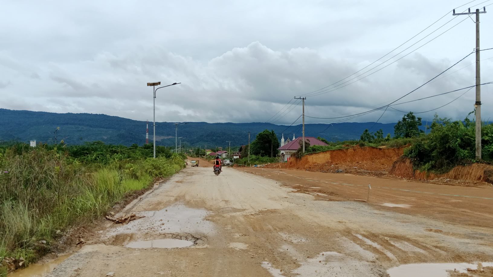 Pembangunan Infrastruktur Tetap Jadi Prioritas Mahulu, di Tengah Efisiensi Anggaran
