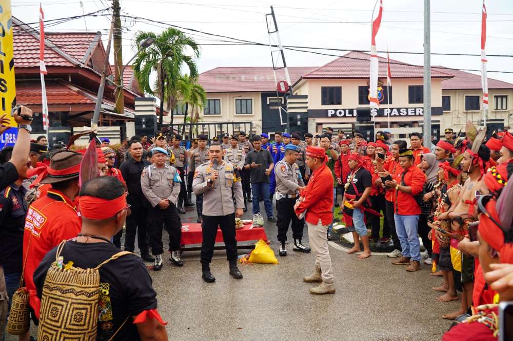 Polisi Didesak Tuntaskan Kasus Pembunuhan di Dusun Muara Kate 