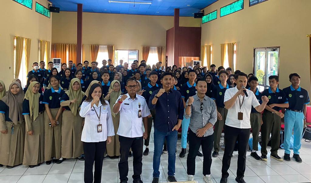 Co-fouder Setia Group Jadi Narasumber Seminar Kewirausahaan Dispora Kaltim dan Kukar   