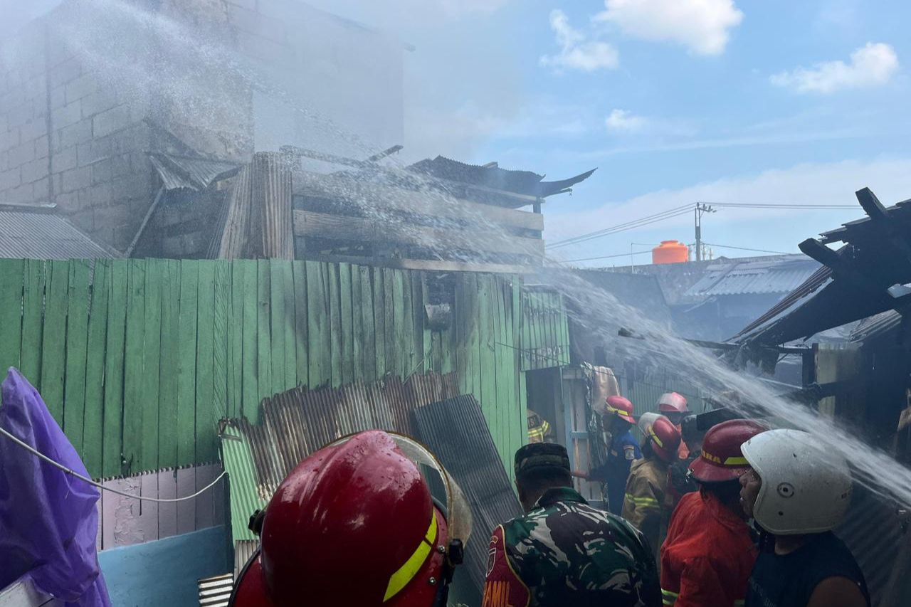 Kebakaran Kembali Melanda Permukiman Padat di Kota Balikpapan, 1 Rumah Ludes dan 2 Terdampak