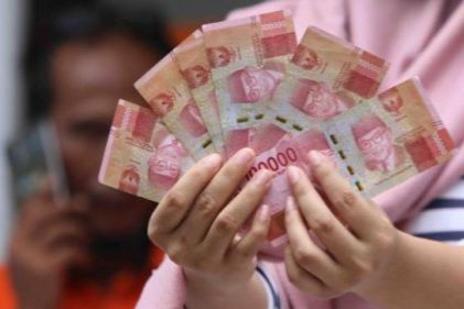 Subsidi Upah Pekerja dan Honorer Disalurkan Juni 2025, Cek Bantuan dan Diskon Lainnya!