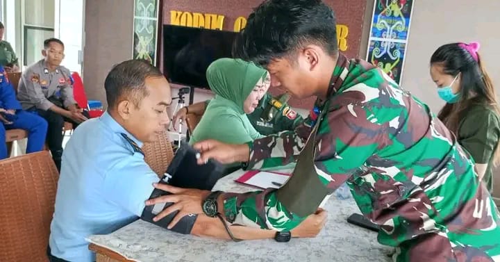 Donor Darah Jadi Wujud Nyata Kepedulian TNI di HUT ke-67 Kodam VI/Mulawarman