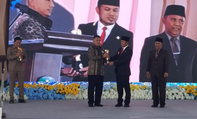 Kontribusi Bangun Daerah dan Jaga Lingkungan, Berau Coal Raih 2 Proper Emas dan 2 Proper Hijau