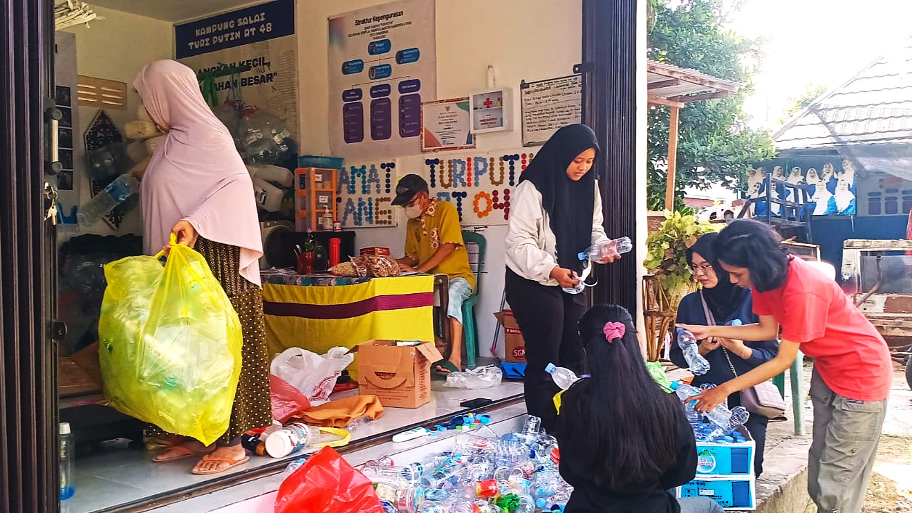 Jelang Pengoperasian Insinerator, DPUPR Samarinda Gencar Sosialisasi Pilah Sampah  Skala Rumah Tangga