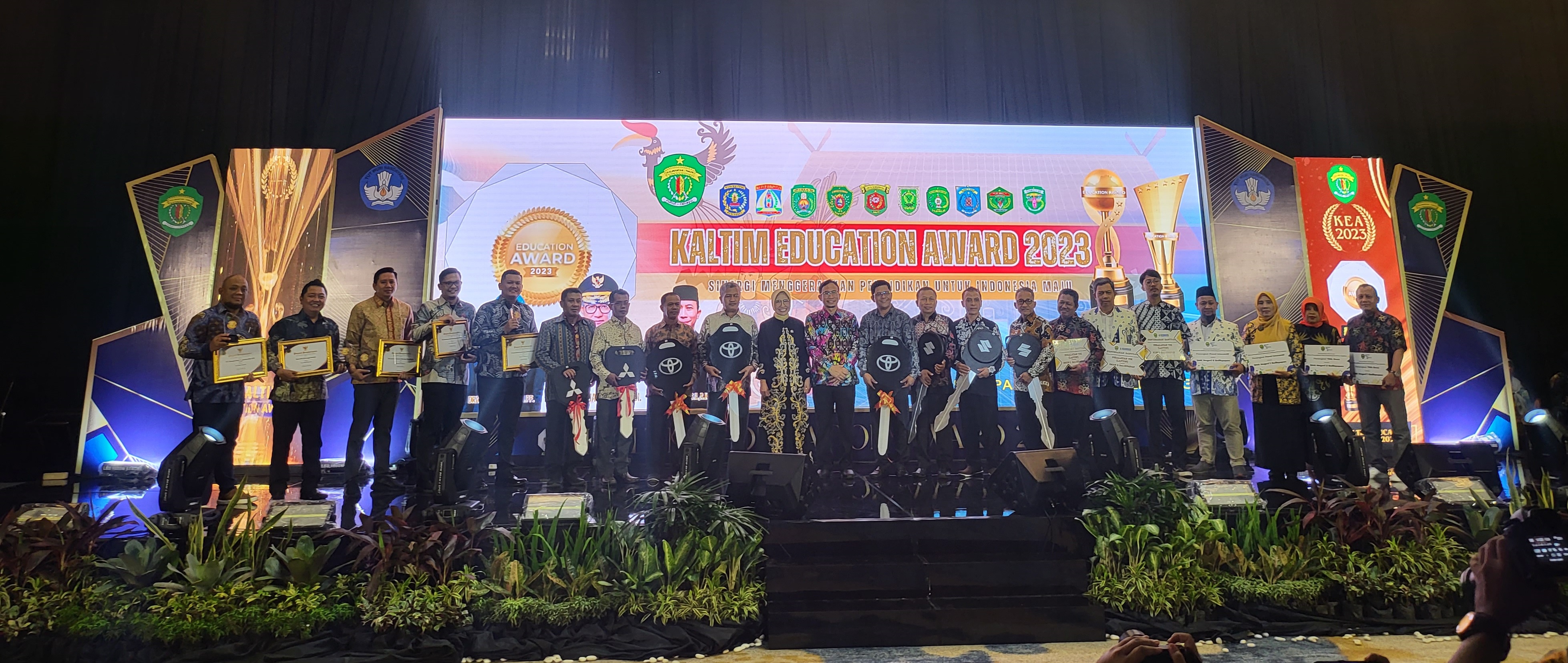 Kontribusi di Bidang Pendidikan, BUMA Dua Kali Berturut-turut Sabet Kaltim Education Award