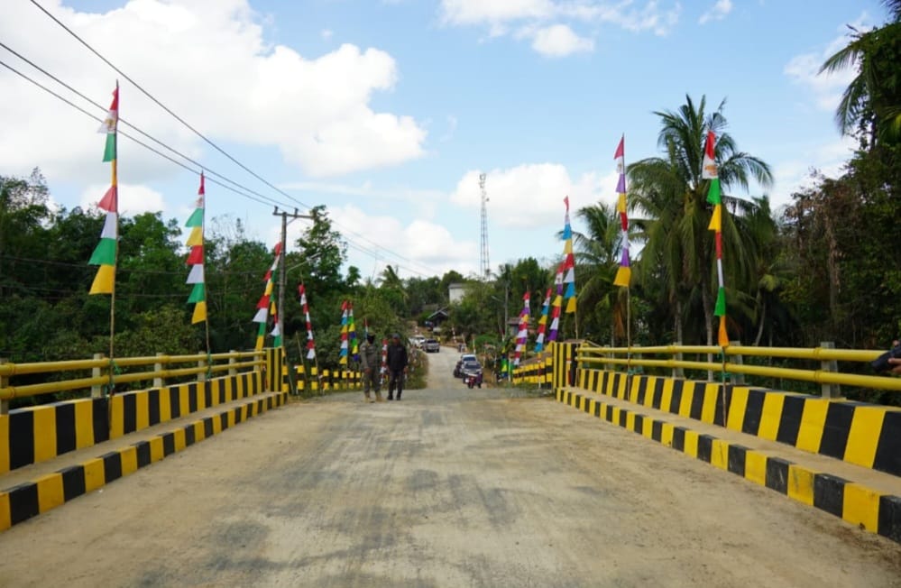 Jembatan Sei Segendang Rampung Dibangun, Warga Batu Engau Bisa Nikmati Akses Lebih Cepat 