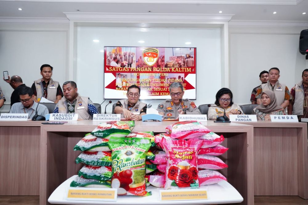 Satgas Pangan Bongkar Label Palsu Beras Premium 