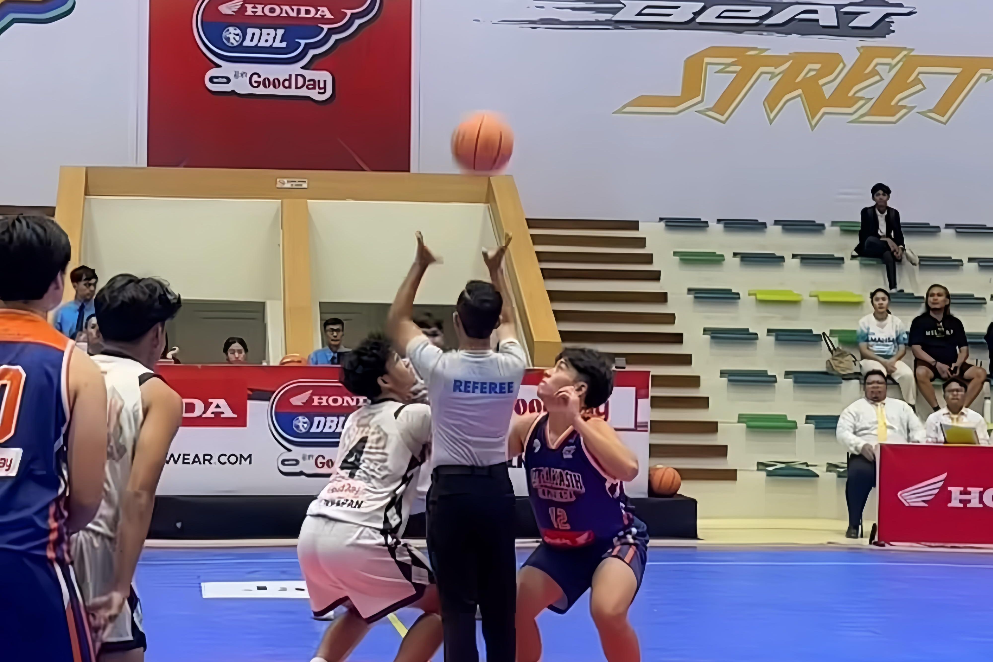 DBL Samarinda 2025: Juara Bertahan SMAN 1 Balikpapan Tak Terbendung, Hajar SMA Citra Kasih 54-11