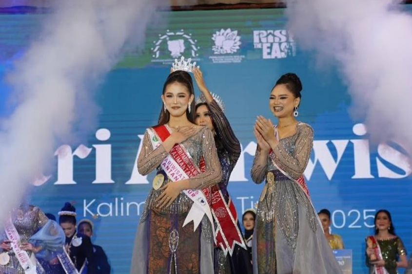 Ester Veronica Raih Gelar Putri Pariwisata Kaltim 2025, Dispar: Bukti Potensi Generasi Muda Kukar Sangat Besar