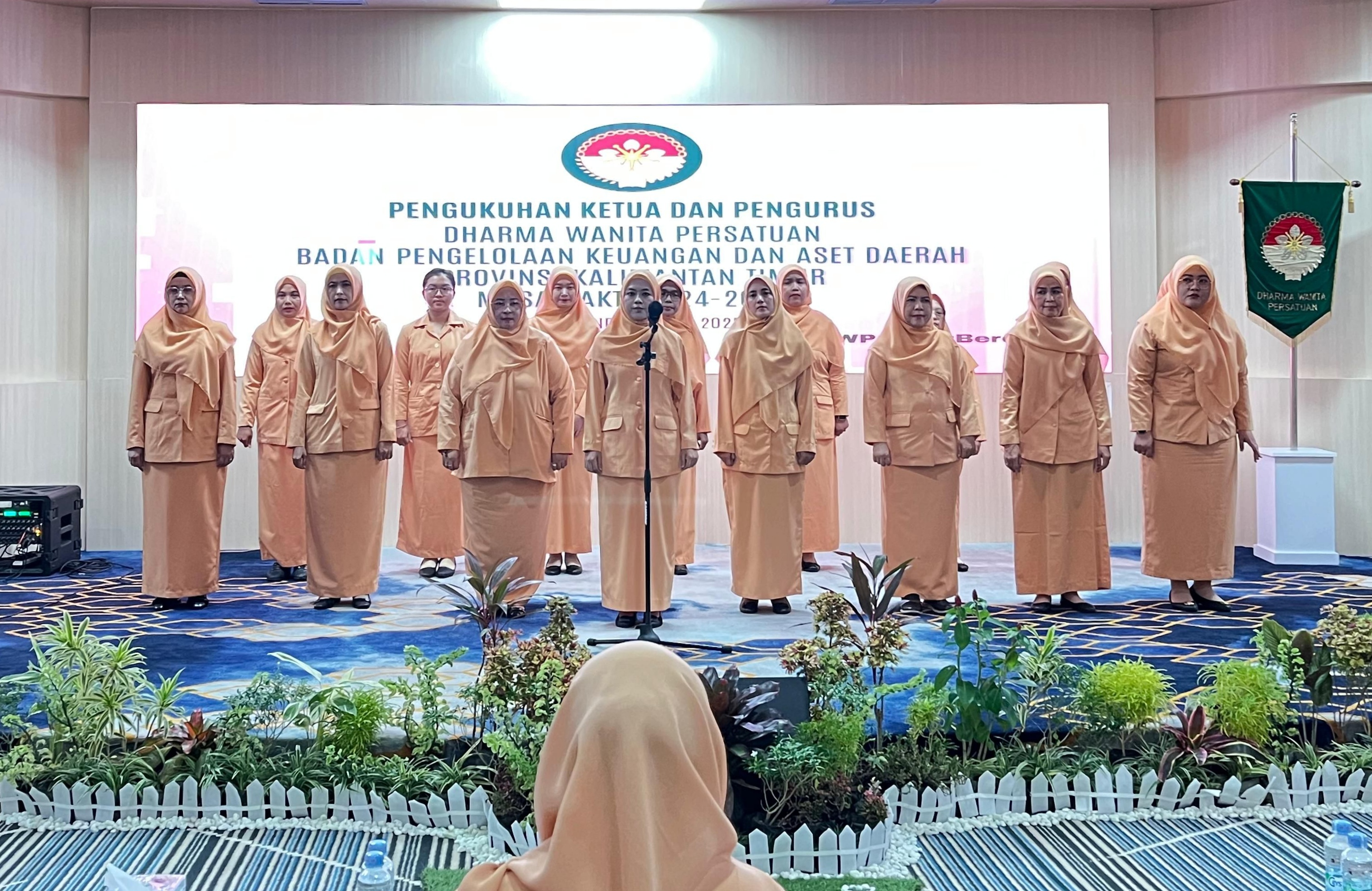 Kukuhkan Pengurus Baru, DWP BPKAD Kaltim Siap Bergerak untuk Perempuan dan Keluarga ASN
