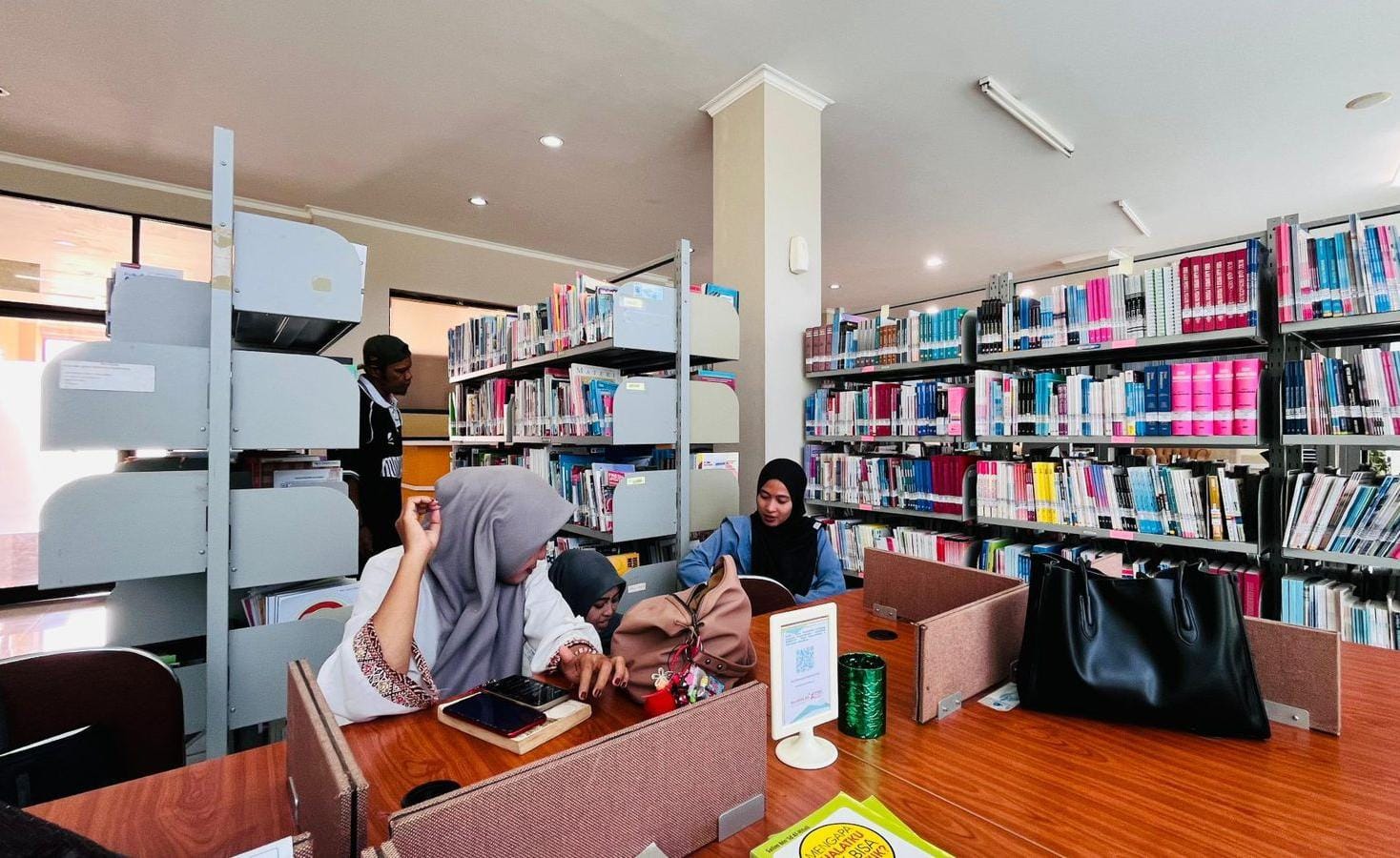 Kunjungan Perpustakaan Daerah Berau Tembus 12.839 Orang Sepanjang 2025