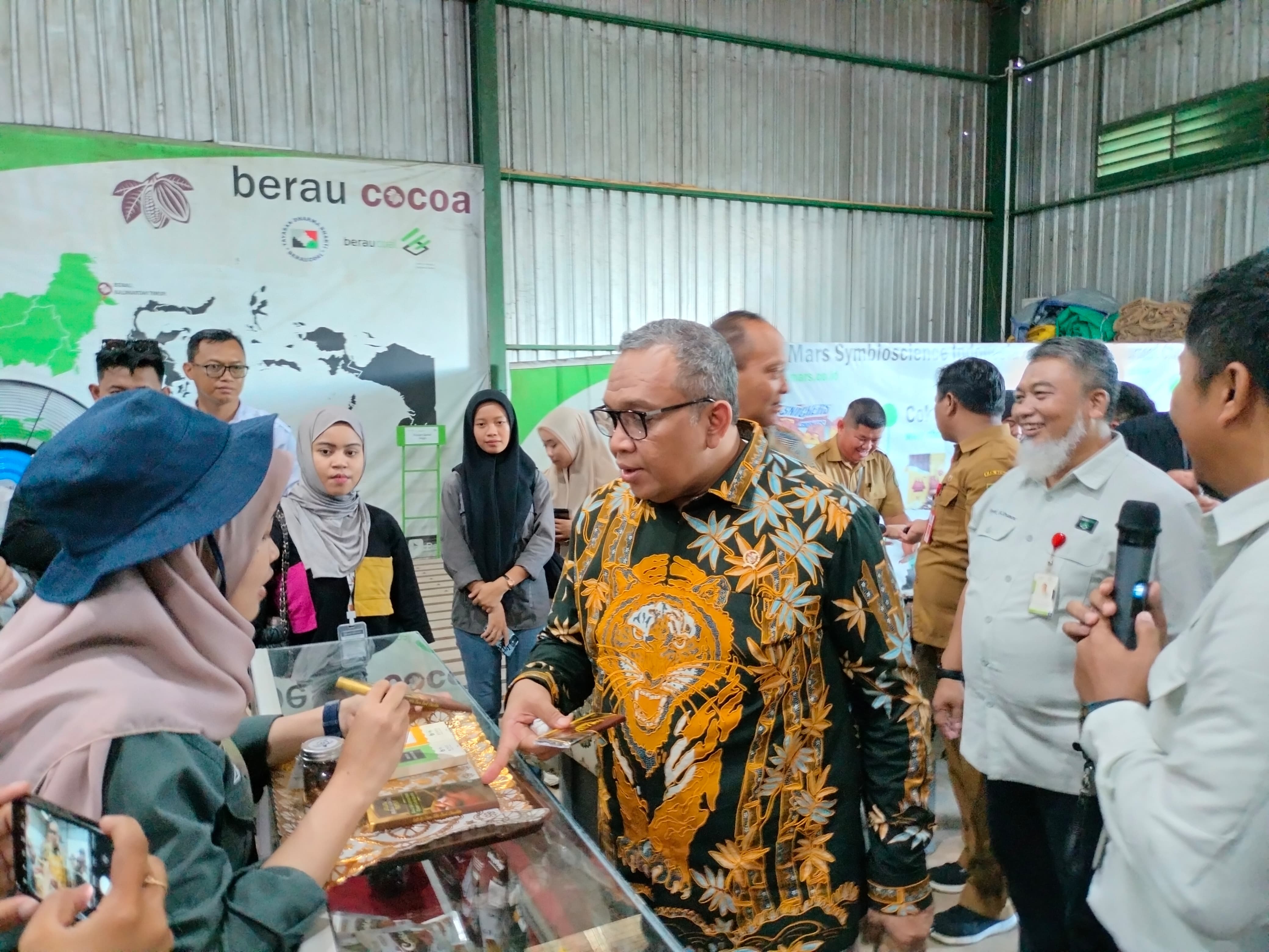 PT Berau Coal Komit Tingkatkan Potensi SDM, Wamen Ketenagakerjaan RI Apresiasi Berau Cocoa