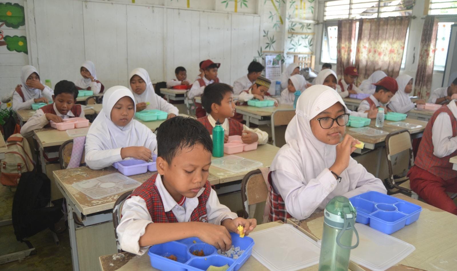 SDN 04 Samarinda Utara Jadi yang Pertama Jalankan Program Makan Bergizi Gratis