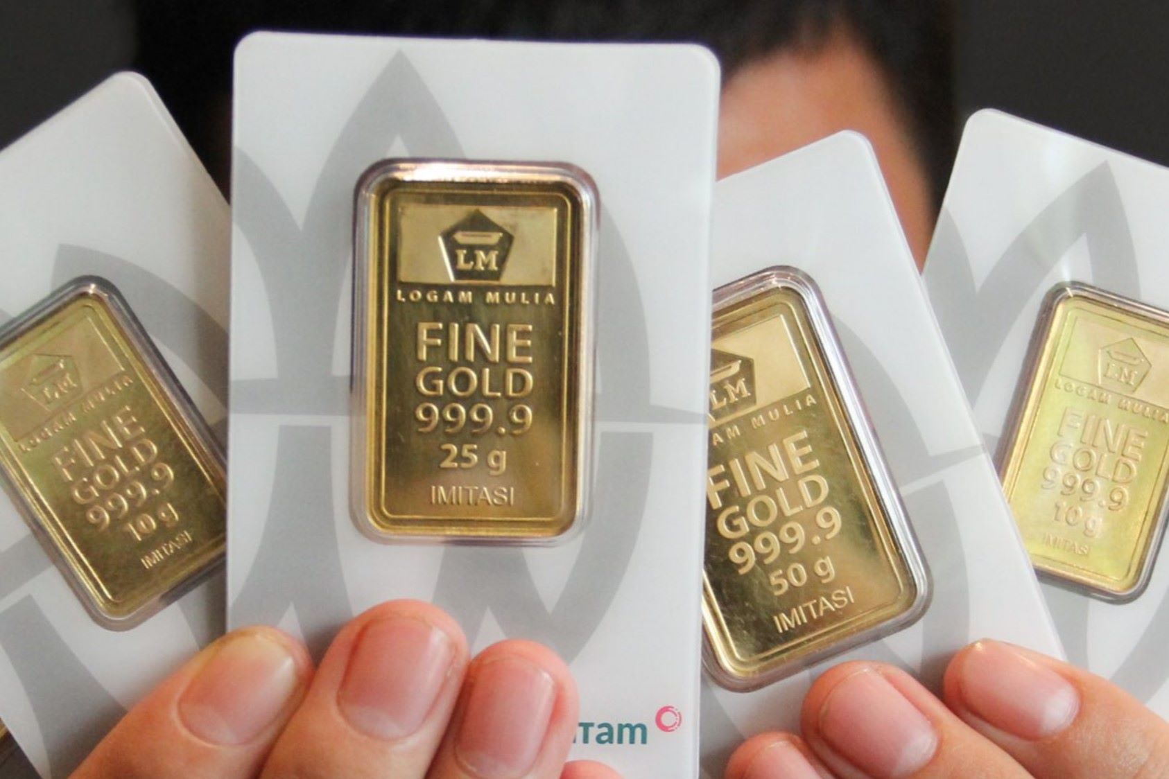 Sempat Stagnan, Harga Emas Antam Bergerak Naik