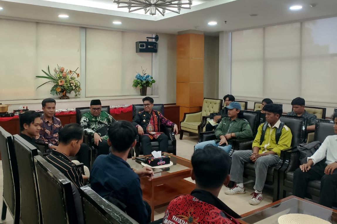 Mahasiswa Unikarta Tagih Janji Pencairan Beasiswa Kukar Idaman, Audiensi dengan Bupati