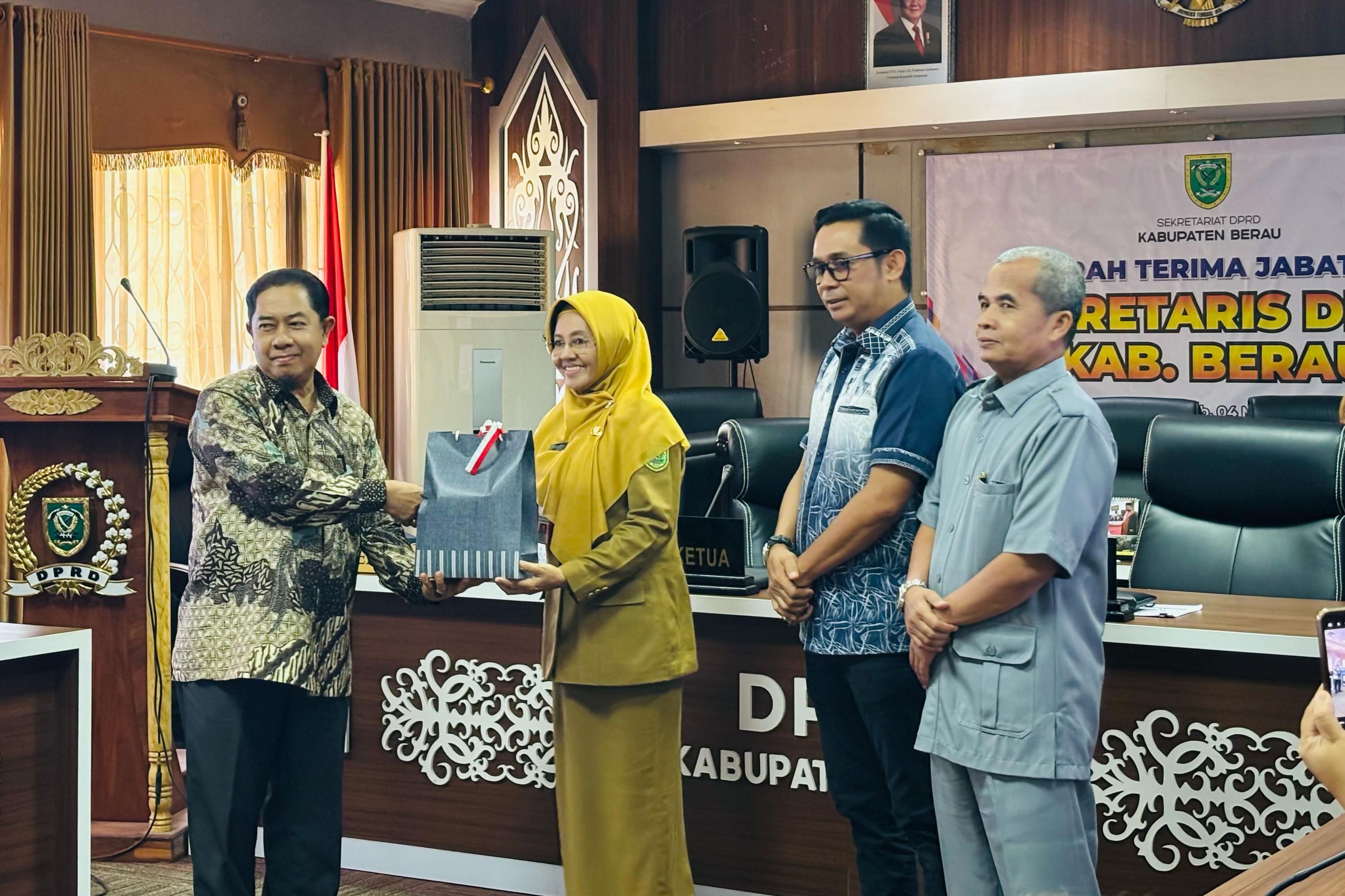 Resmi, Maulidiyah Jabat Sekretaris DPRD Berau