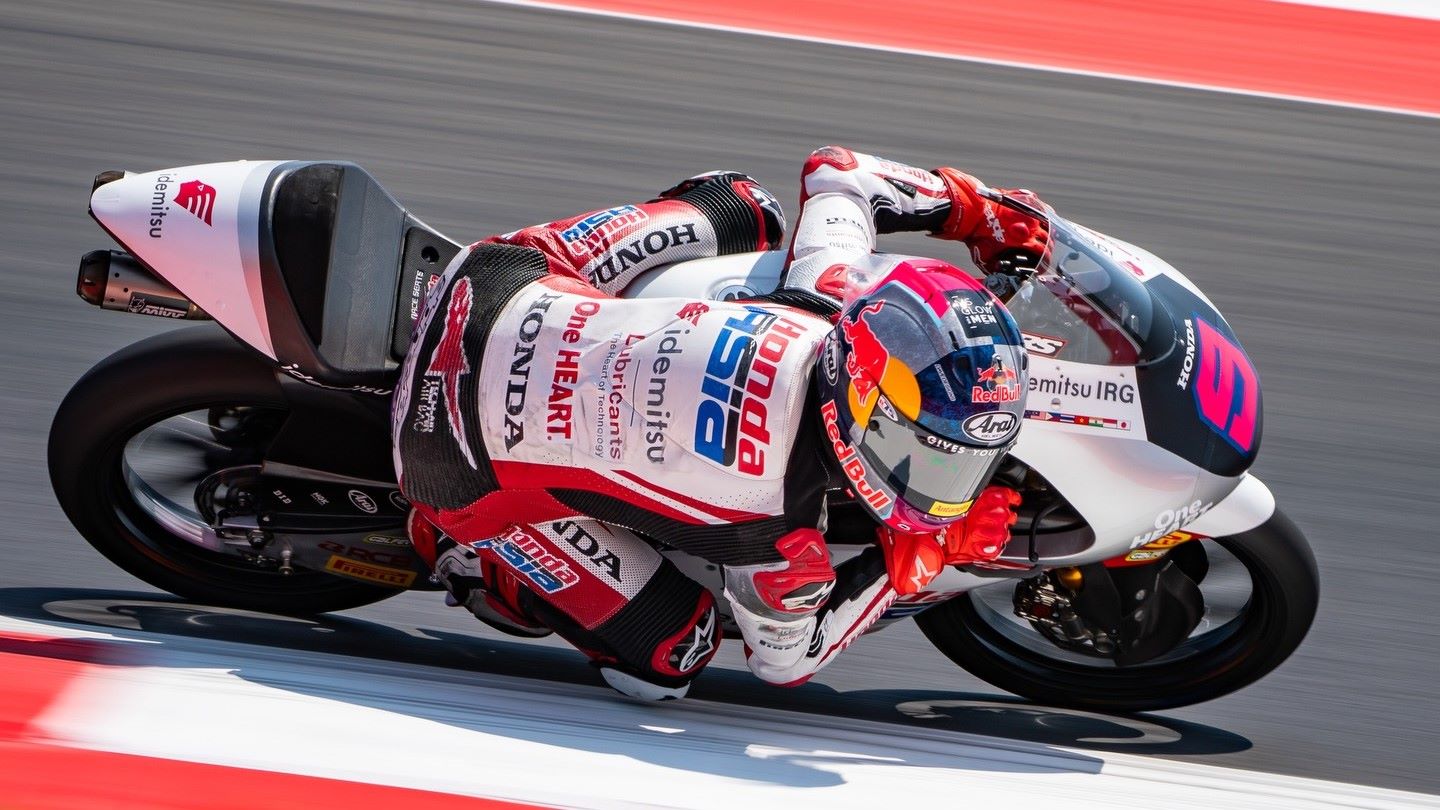Veda Ega Pratama Cetak Pole Position, Menggila di Kualifikasi Moto3 Australia 2026