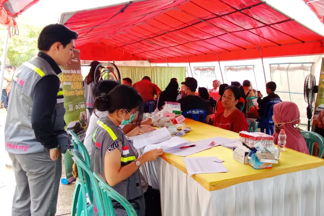 Ratusan Warga Serbu Layanan Kesehatan Gratis RSA dr. Lie Dharmawan III di Kutai Barat